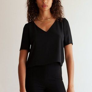 Aritzia Babaton Murphy Black V-Neck Short Sleeve Blouse XS